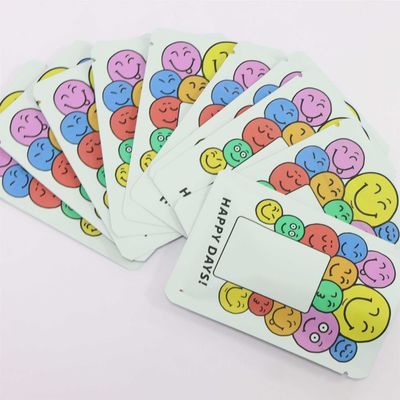 雑草を大量に梱包するための子供用防臭袋